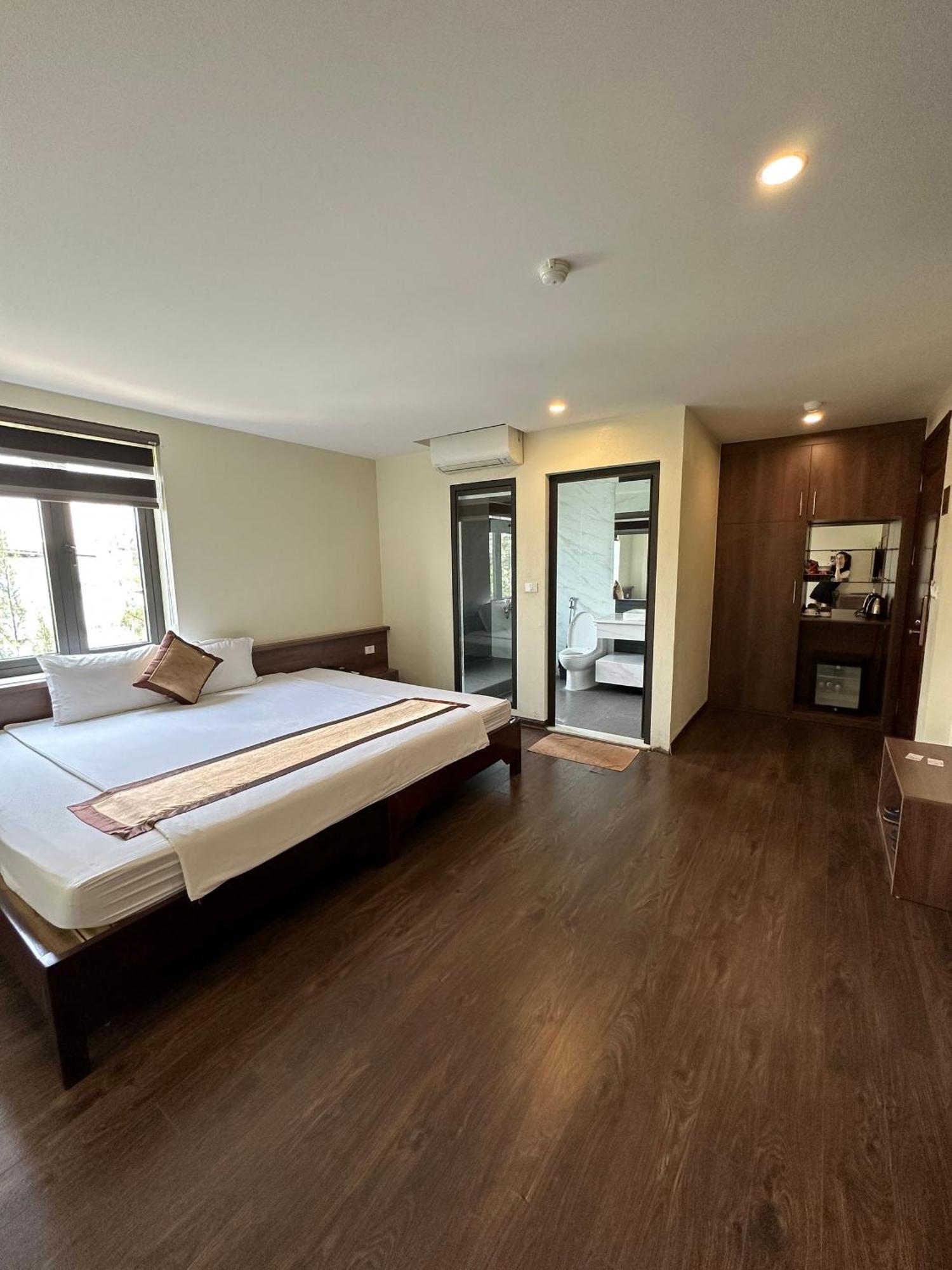 Boston Halong Hotel Hạ Long-öböl Kültér fotó