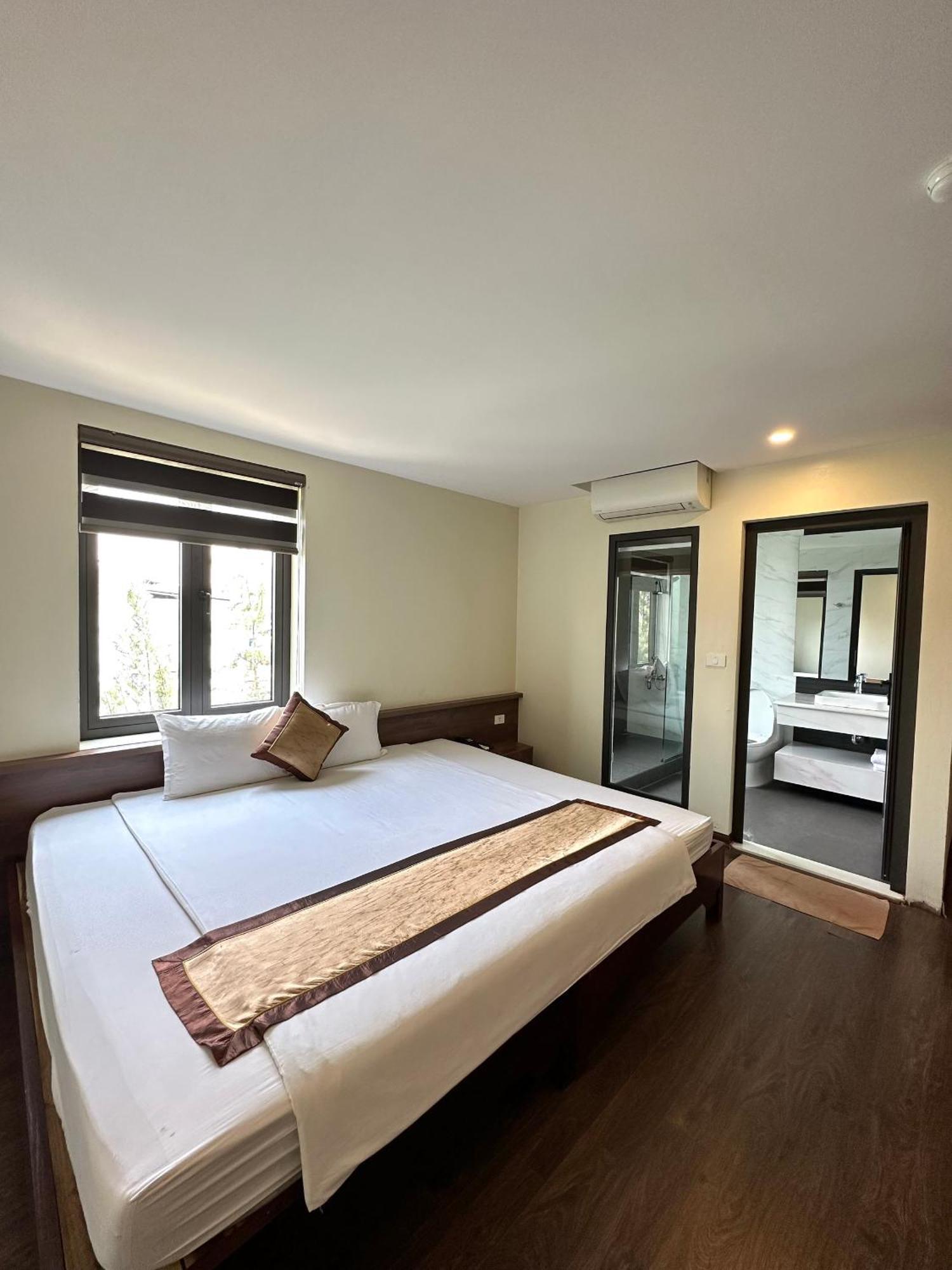 Boston Halong Hotel Hạ Long-öböl Kültér fotó