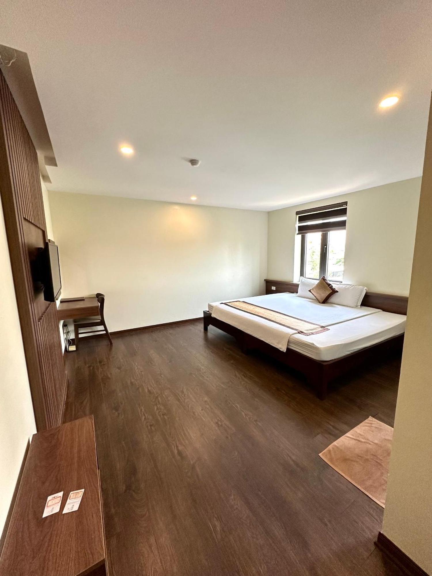 Boston Halong Hotel Hạ Long-öböl Kültér fotó